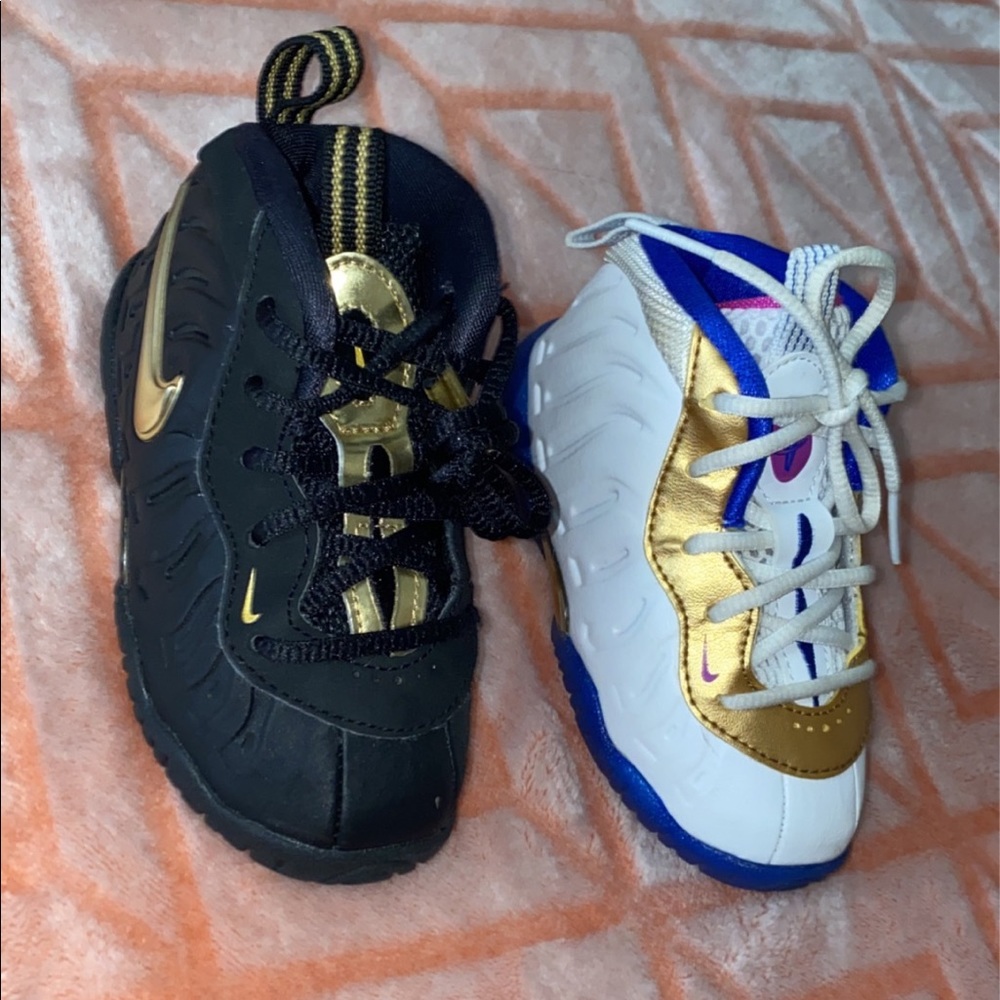 Nike foam sneakers kids size 6c